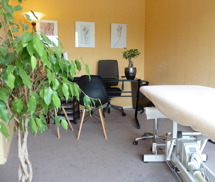 vue d'ensemble cabinet et bureau ostéopathie